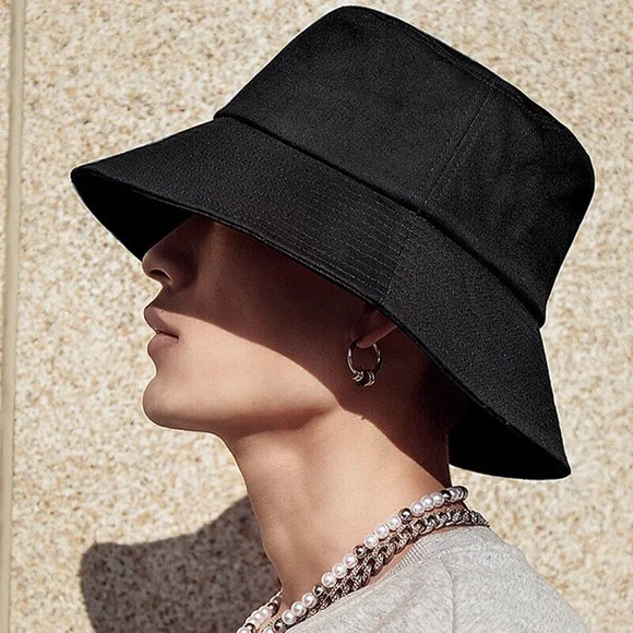 1 left! ❤️ Black Stitched Brim Bucket Hat - Picture 1 of 3